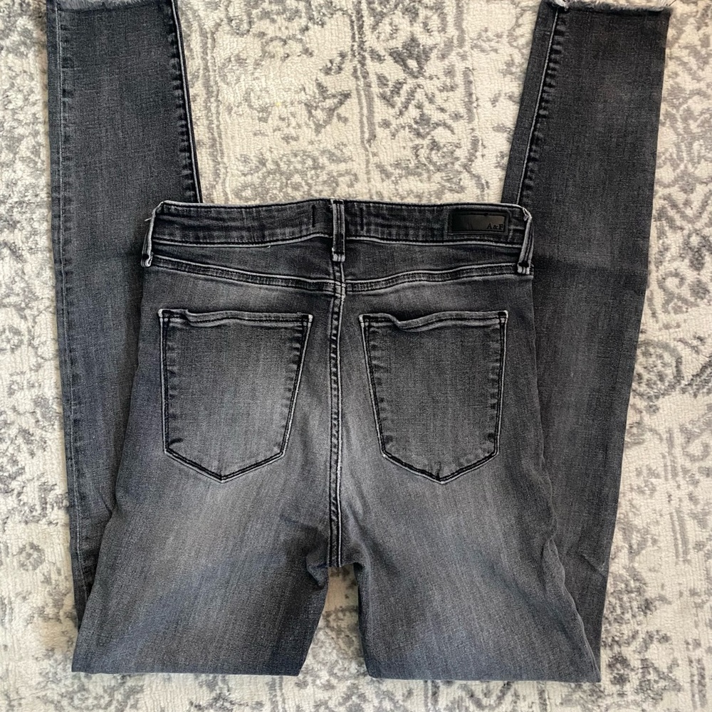 Cut off American eagle skinny jeans